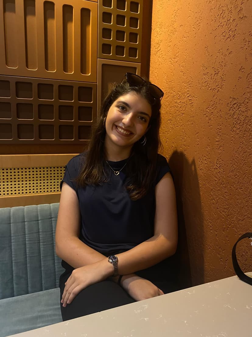 Nisanaz Bakırtaş